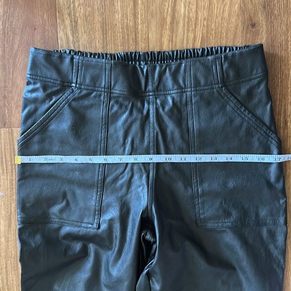 Spanx faux leather jogger sweat pants size large - Picture 9 of 10